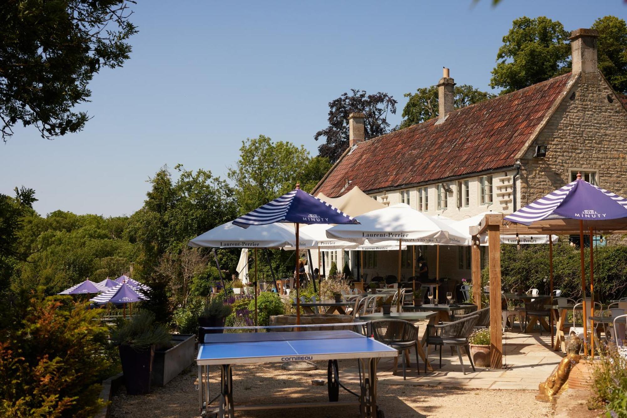 Hotel The Wheatsheaf Combe Hay Wellow  Exterior foto